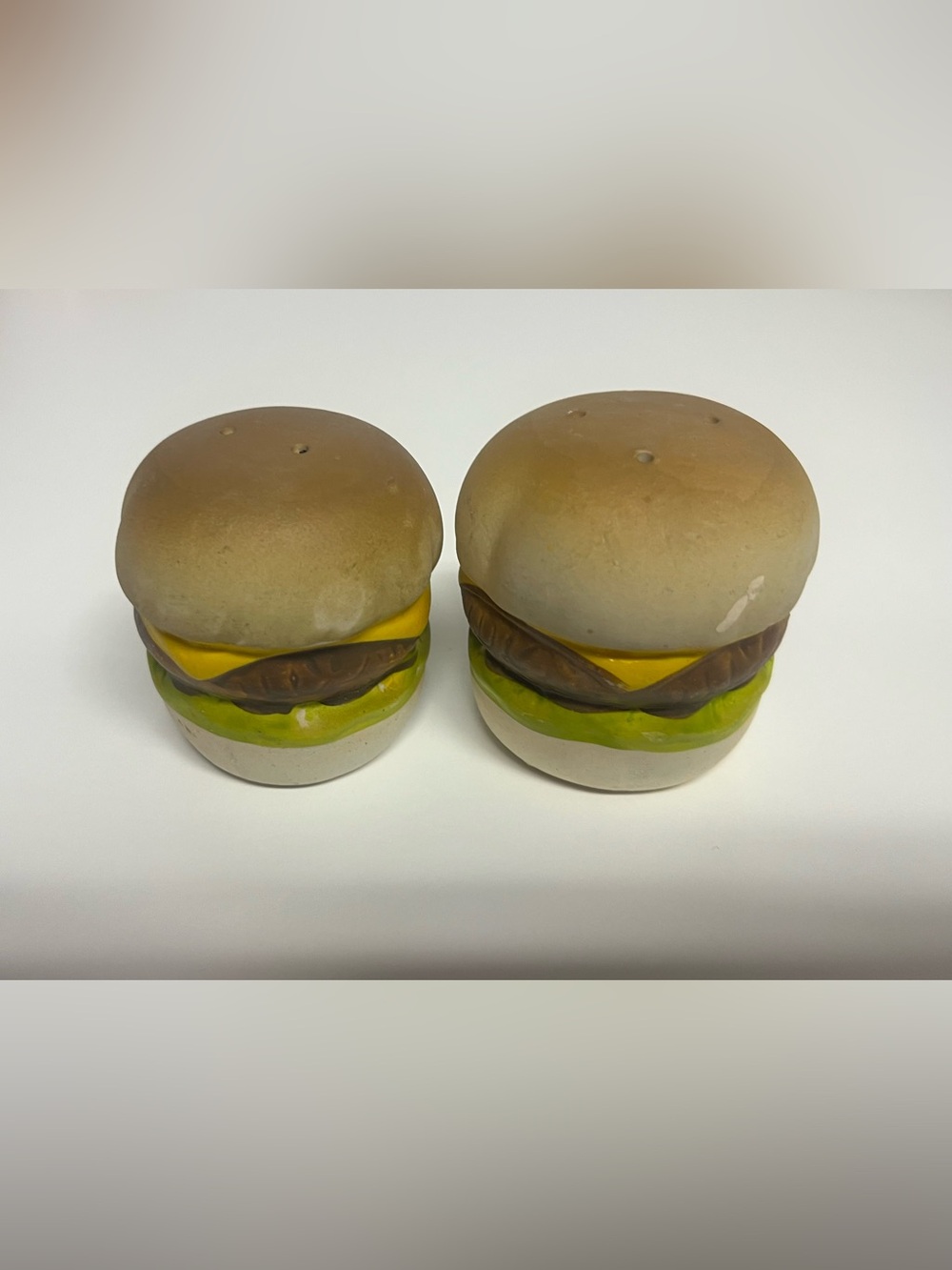 Vintage Ceramic Burger Salt and Pepper Shakers - Novelty Kitchen Decor